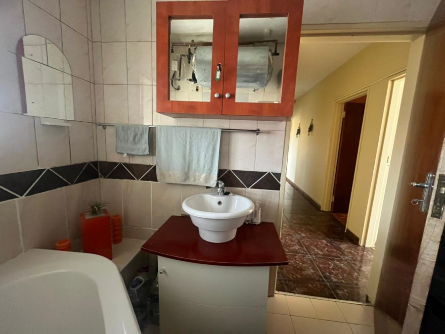 2 Bedroom Property for Sale in Westering Eastern Cape